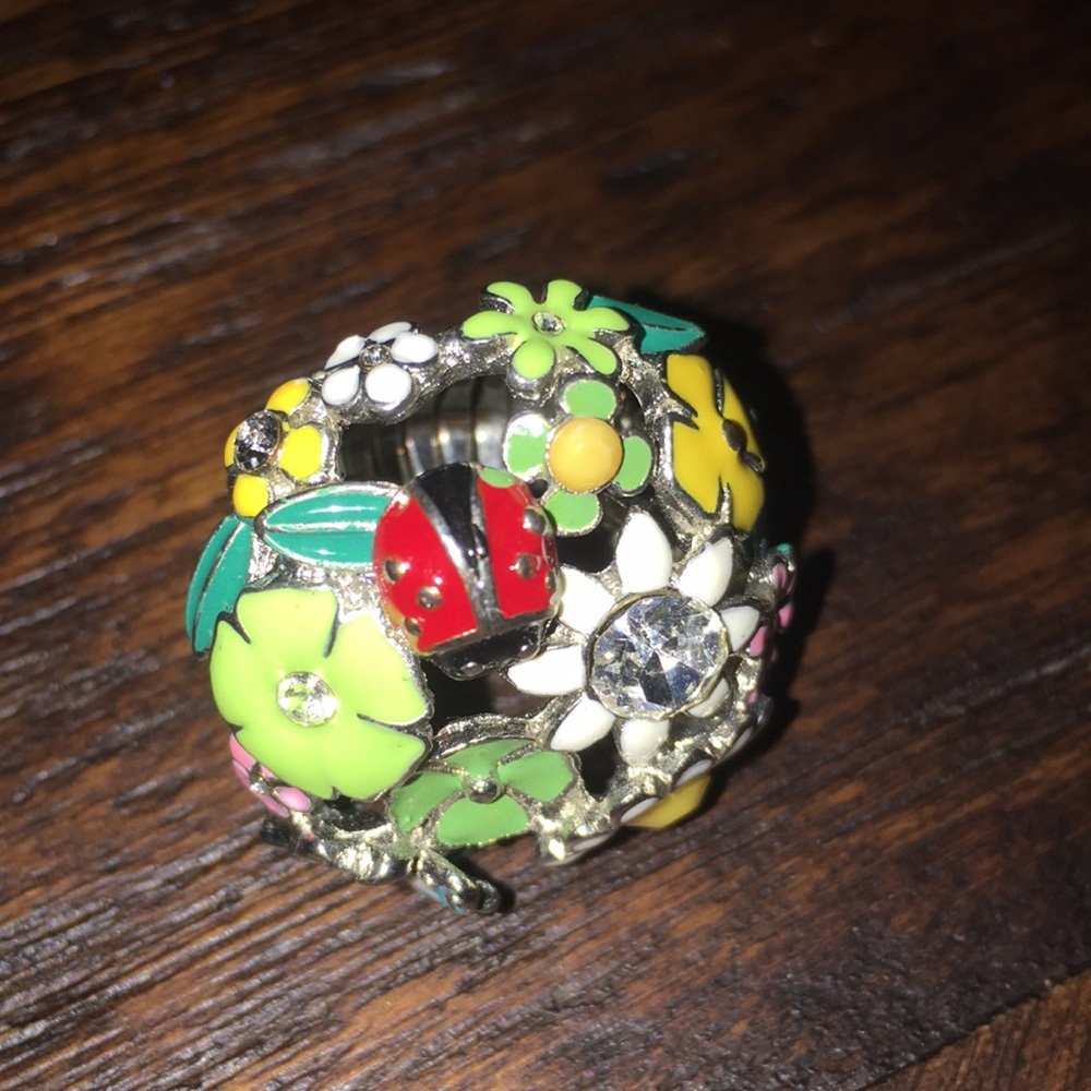 Flower Ring, LIKE NEW - Picture 3 of 7
